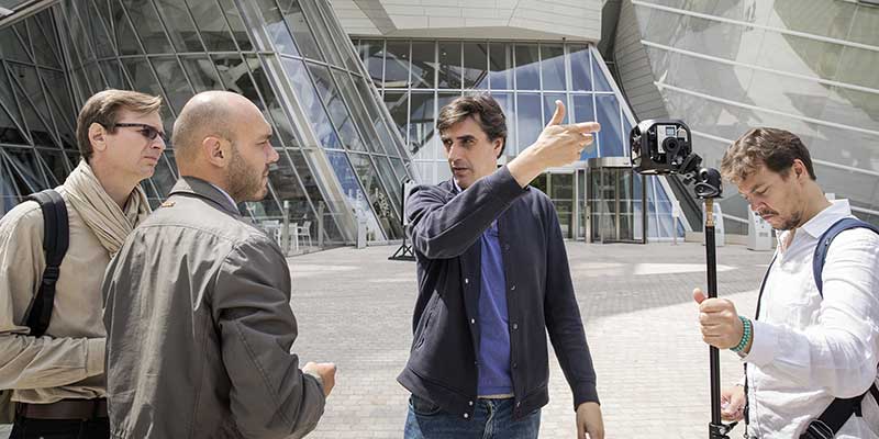 Tournage à la fondation Vuiton, avec rig GoPro Omni de 6 caméras GoPro, en formation VR : formateur Nanda Fernandez pour Video Design Formation